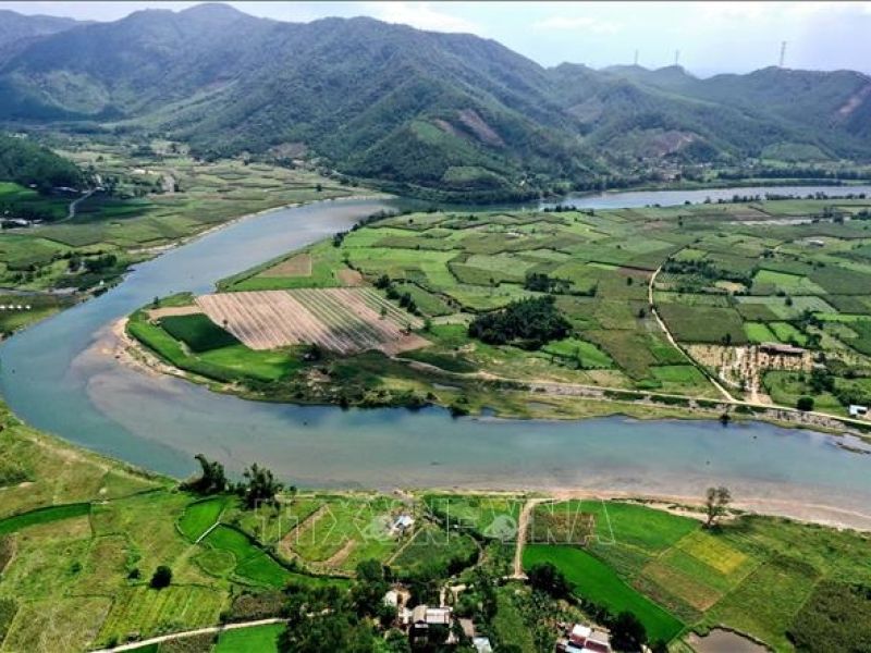 Khám phá sông Cu Đê Đà Nẵng – Vẻ đẹp hoang sơ giữa núi rừng và sông nước