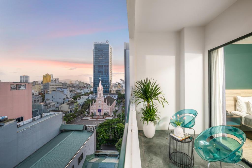 Top 20 khách sạn có dịch vụ karaoke ở Đà Nẵng