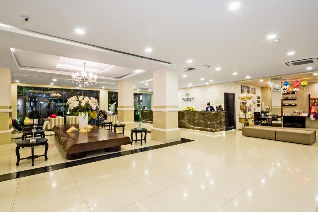 Top 20 khách sạn có quán cà phê view đẹp tại Đà Nẵng