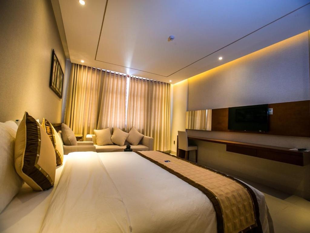 Top 20 khách sạn có rooftop bar view đỉnh nóc kịch trần tại Đà Nẵng