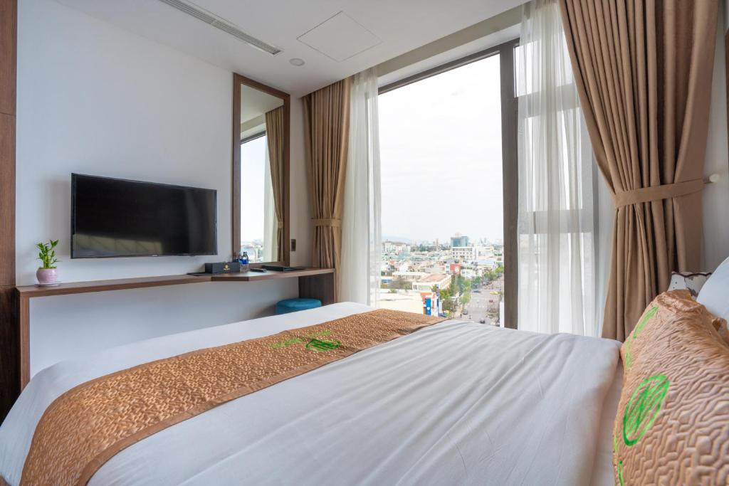 Top 20 khách sạn có view núi đẹp tại Đà Nẵng thiên đường nghỉ dưỡng