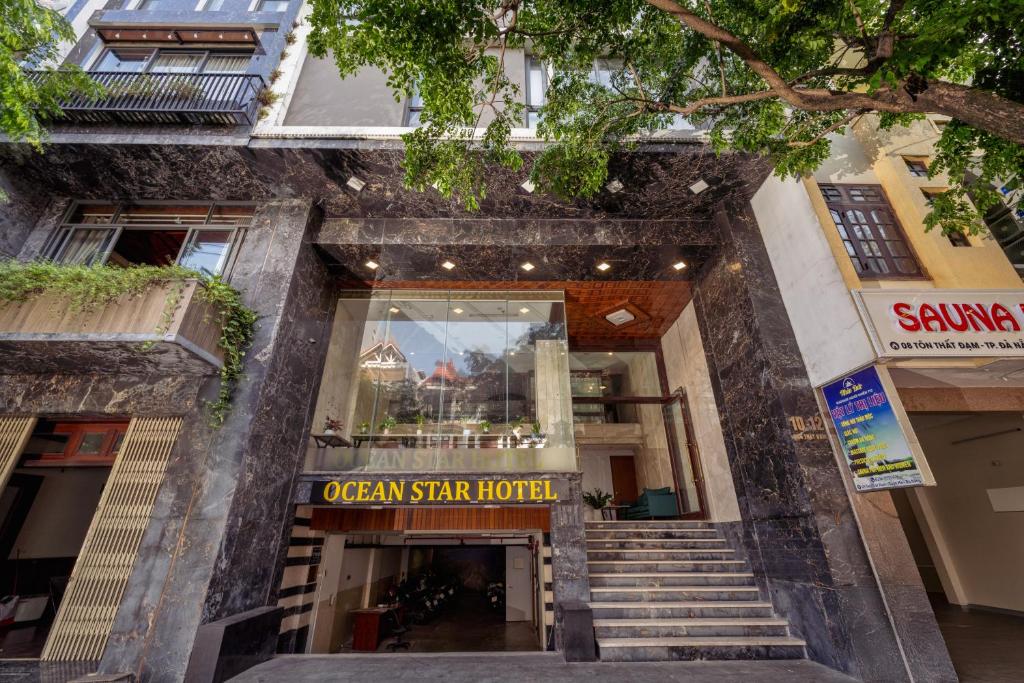 Ocean Star Hotel: Khách Sạn 3 Sao Vượt Trội Giữa Lòng Đà Nẵng
