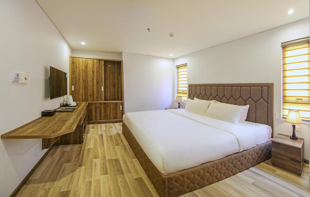 Sea Light Hotel Đà Nẵng: Nghỉ Dưỡng Tuyệt Vời, Dịch Vụ Đỉnh Cao