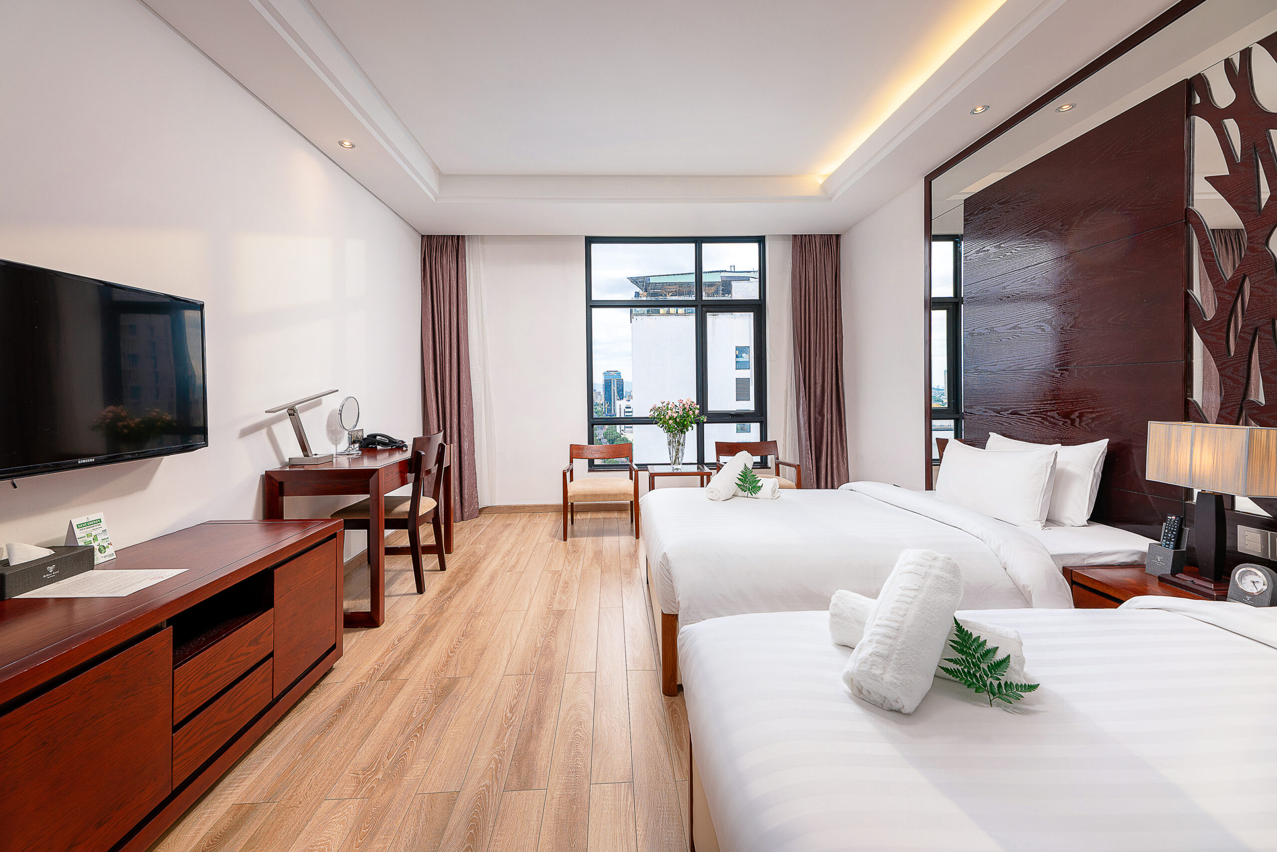 Brilliant Hotel Đà Nẵng có đáng chọn cho kỳ nghỉ bên sông Hàn?