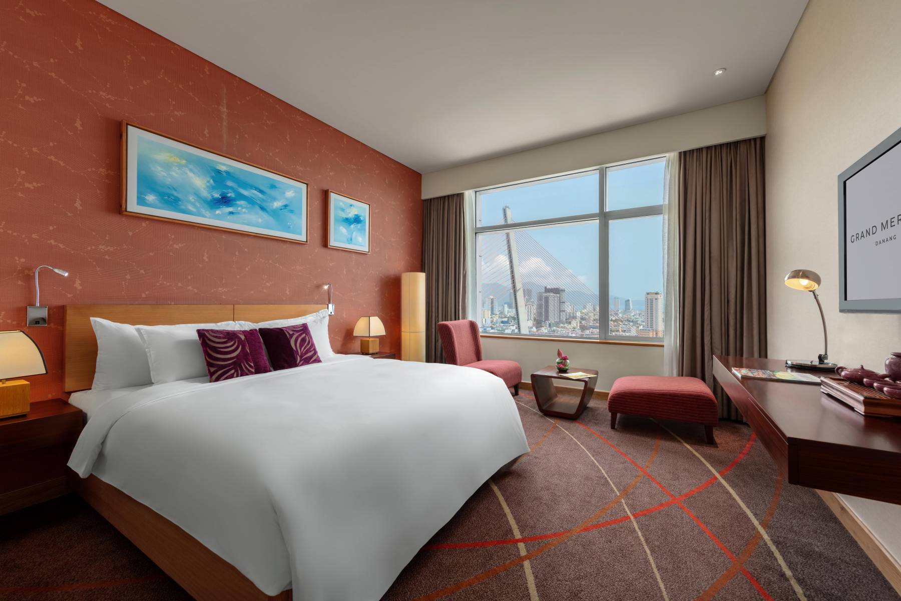 Grand Mercure Đà Nẵng có đáng chọn cho kỳ nghỉ bên sông Hàn?