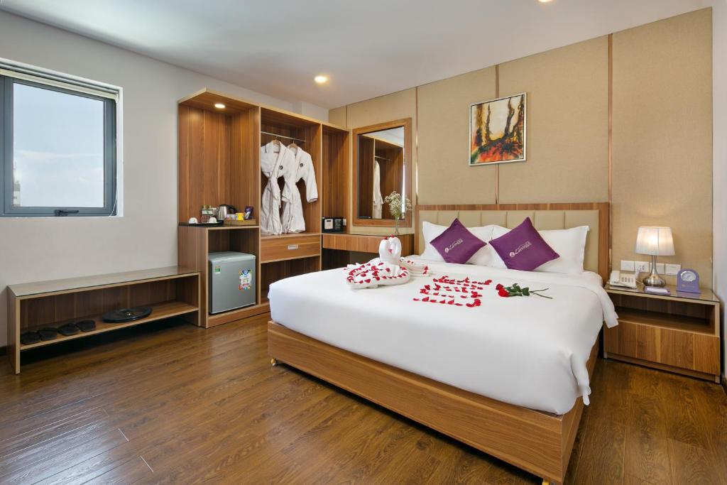 Lavender Riverside Hotel có phù hợp để lưu trú ở trung tâm Đà Nẵng?