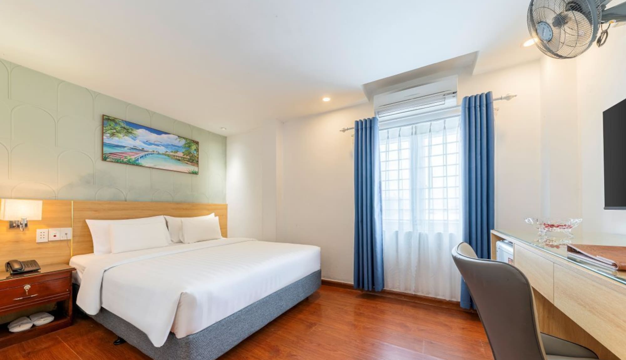 Review A25 Hotel – 137 Nguyen Du Da Nang: Lưu trú ở trung tâm có tiện không?