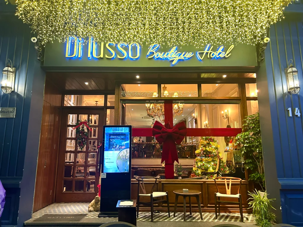 Review Di lusso Boutique Hotel Riverside Danang: Nghỉ bên sông Hàn có gì thú vị?