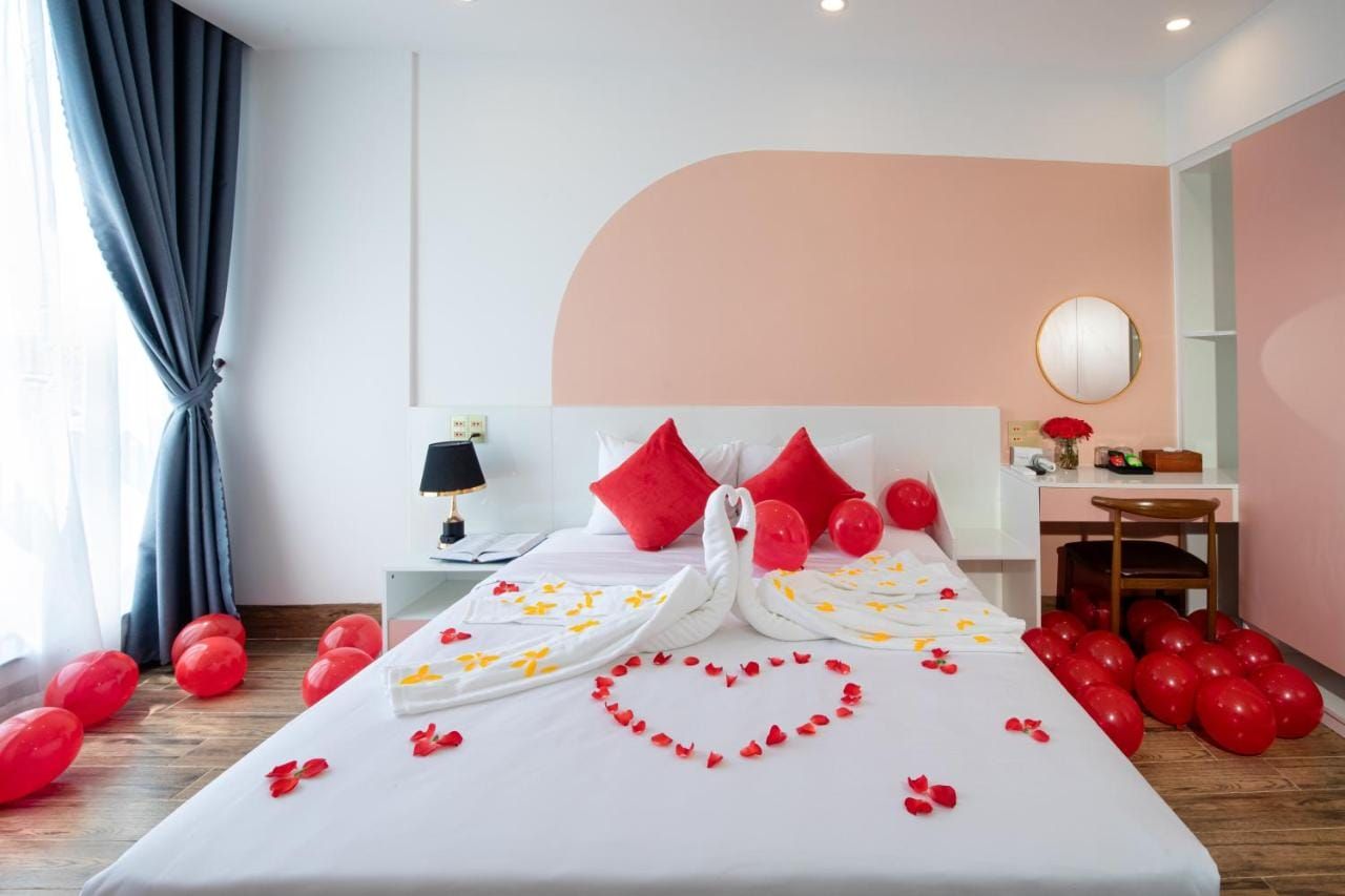 Review FIRST Studio Hotel Da Nang: Phòng nghỉ tại khu vực Hải Châu phù hợp với ai?