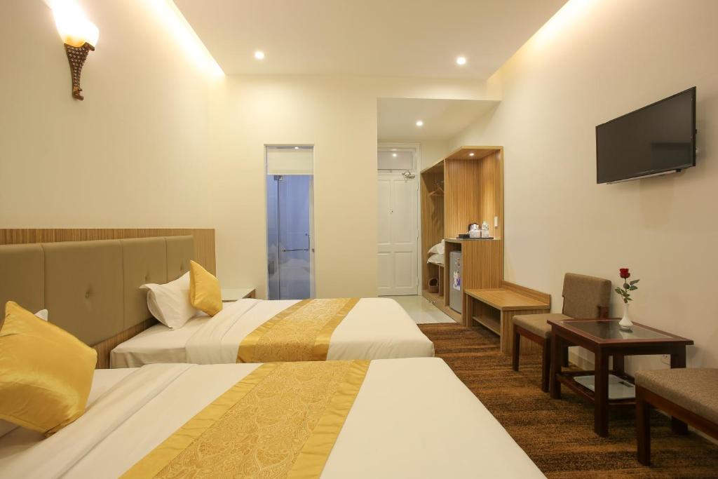 Review Khách sạn Red Palace ở trung tâm Đà Nẵng