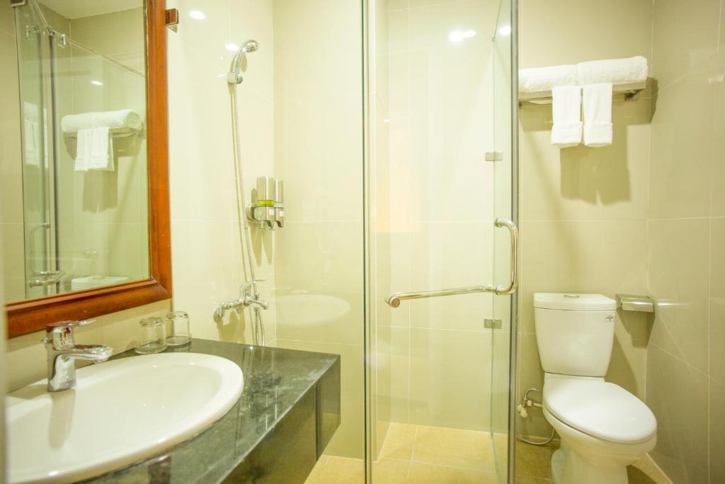 Review Khách sạn Red Palace ở trung tâm Đà Nẵng