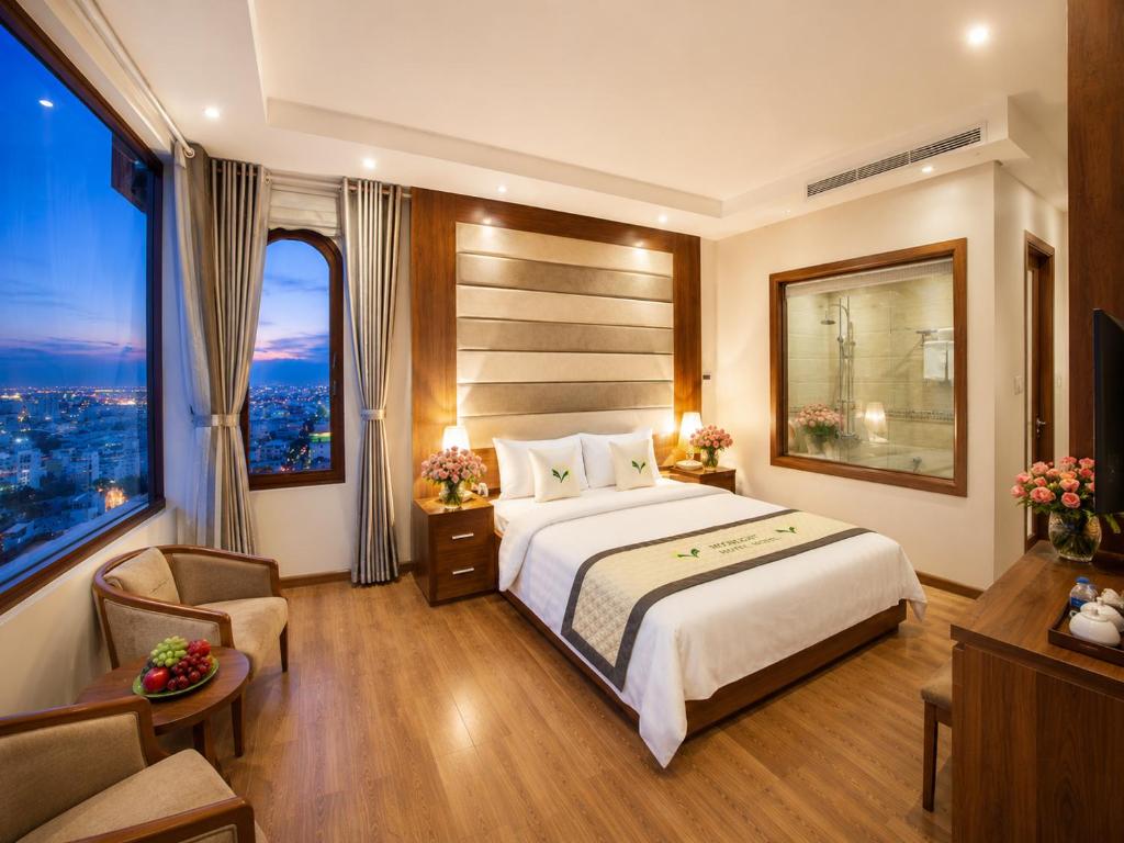 Review Moonlight Hotel Da Nang: Lưu trú ở trung tâm Hải Châu có thuận tiện không?