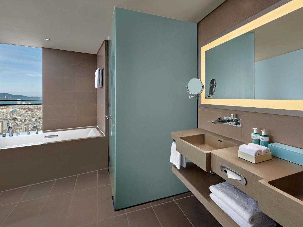 Review Novotel Danang Premier Han River giữa trung tâm Đà Nẵng