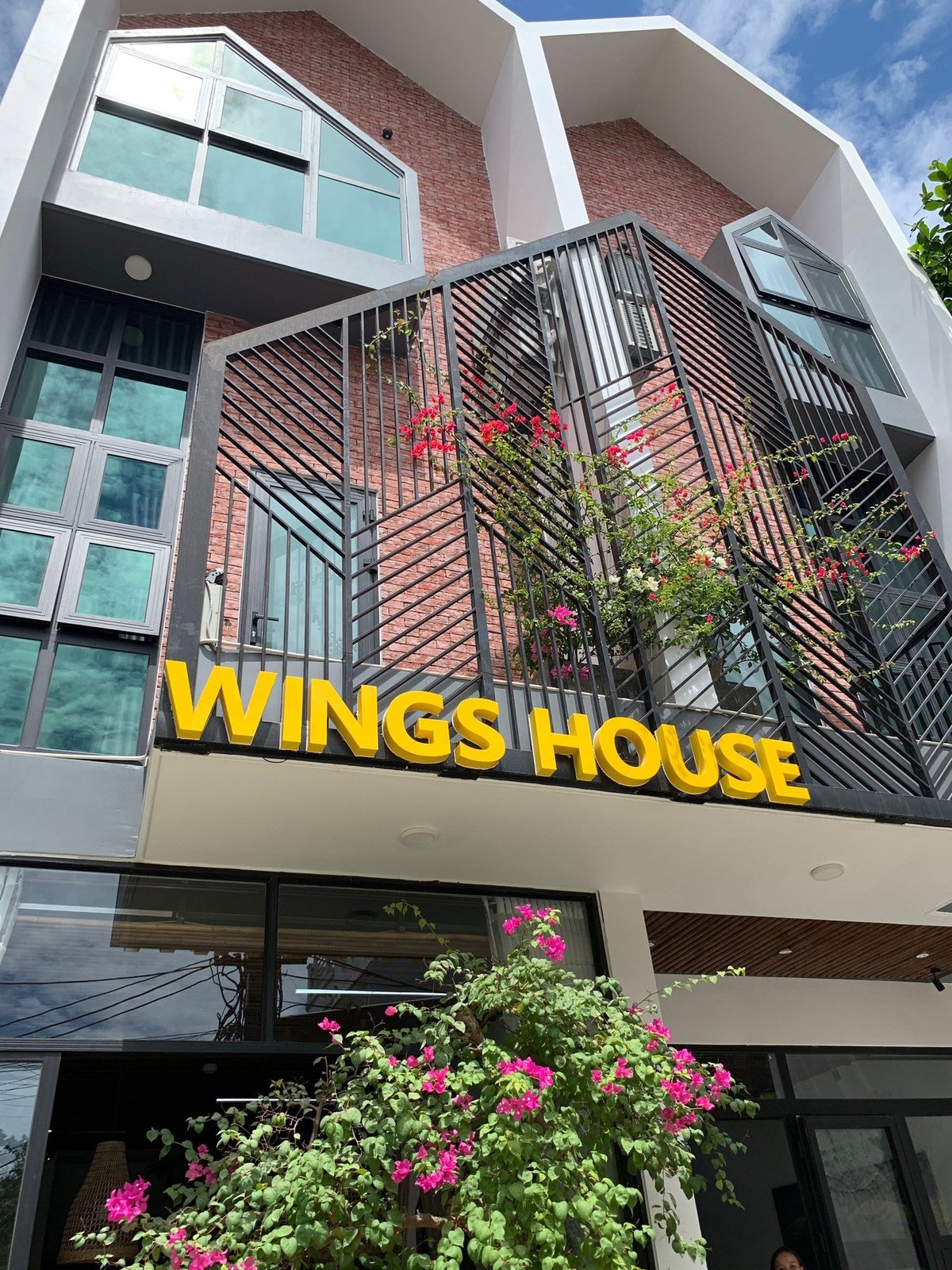 Review Wings House: Chỗ nghỉ gần sân bay Đà Nẵng phù hợp với ai?